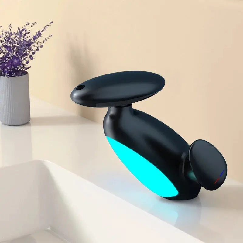 Pull the faucet four-speed rotating water outlet with water temperature color ambient light multi-function mouthwash penguin Homeysolve
